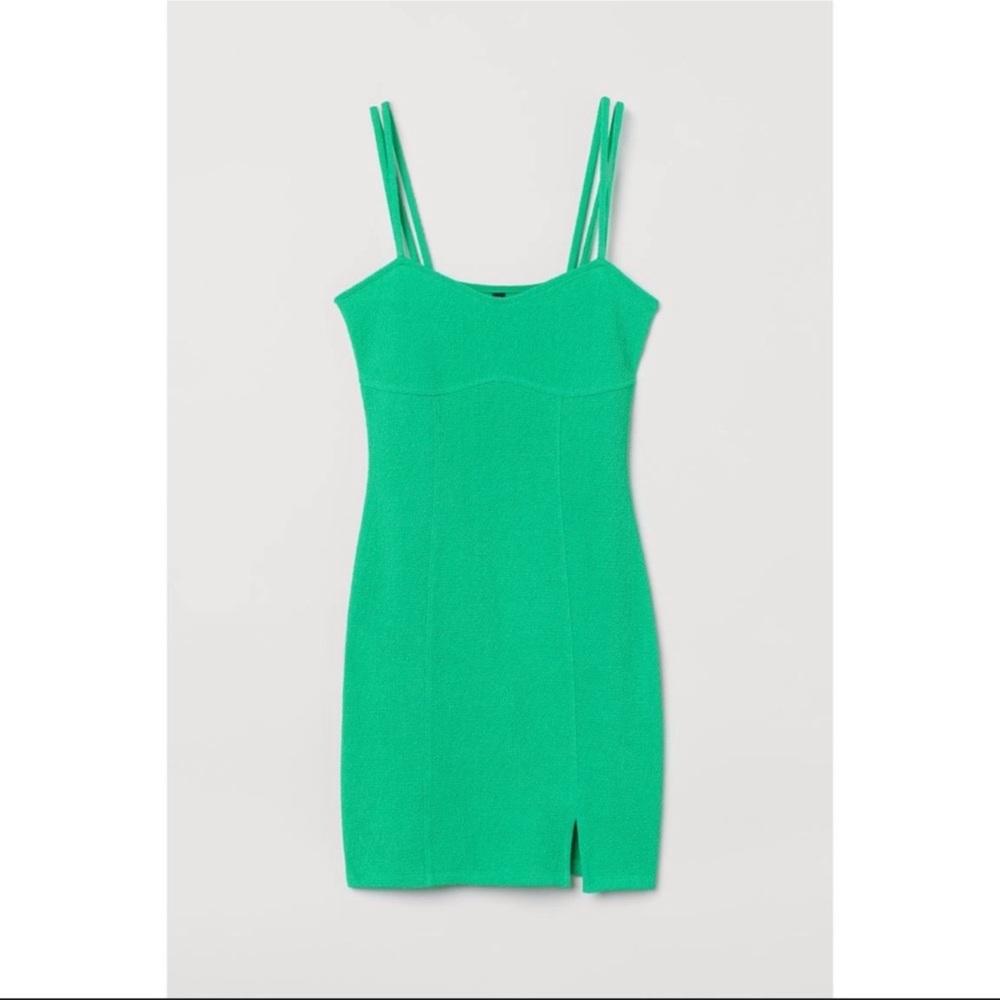 super cute and stretchy H&M green body on dress